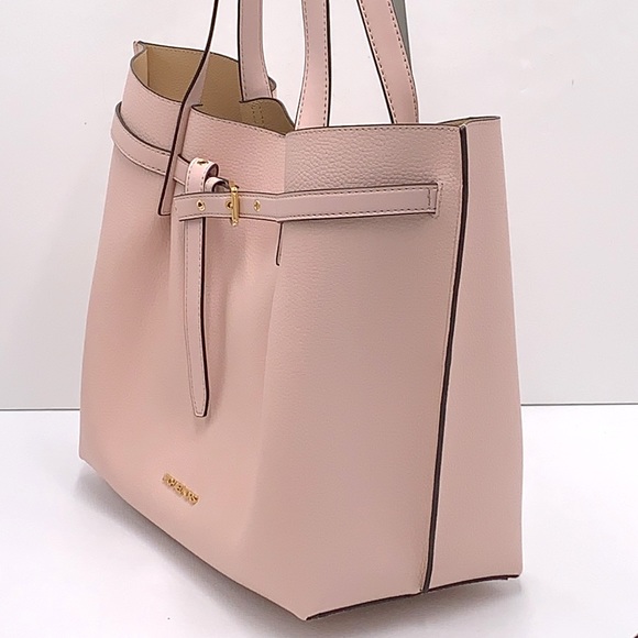 MICHAEL KORS
Emilia Large Pebbled Leather Tote Bag Powder Blush color - Picture 6 of 14